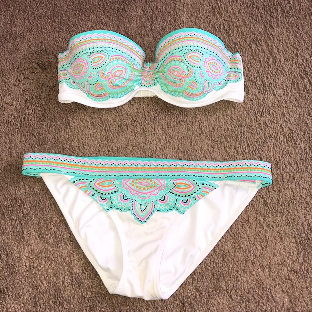 Victoria’s Secret Bikini